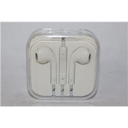 PAIR OF NEW HEADPHONES DESIGNED FOR I PHONE 4/5/6/