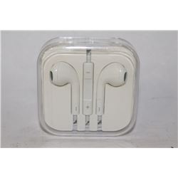 PAIR OF NEW HEADPHONES DESIGNED FOR IPHONE4/5/6