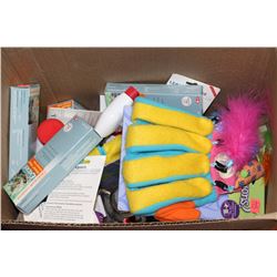 BOX OF NEW PET SUPPLIES