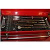Image 3 : NEW RED STEEL 2 DRAWER TOOL BOX / COMPLETE
