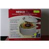 Image 1 : NESCO SNACKMASTER FOOD DEHYDRATER