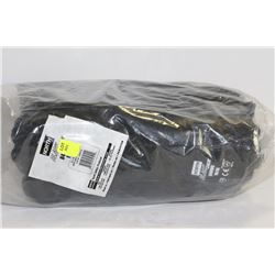 PACK OF 12 NEW CHEMICAL RESISTANT GLOVES
