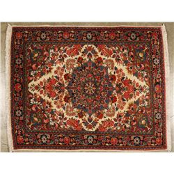 Sarouk Small Prayer Rug