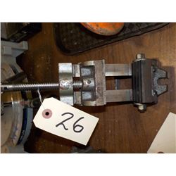 ADJUSTABLE ANGLE MACHINE VICE