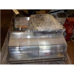 2PC WAREHOUSE/YARD LITES