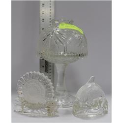 GLASS LAMP WITH TWO PARTYLITE HOLDERS