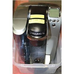 KEURIG POD BEVERAGE MACHINE