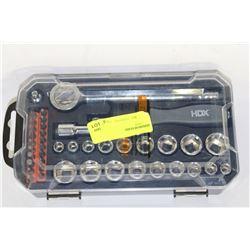 HDX 42 PIECE SOCKET & BIT SET