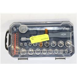 HDX 42 PIECE SOCKET & BIT SET