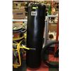 Image 1 : SELECT PROFESSIONAL BOXING BAG 52" LONG