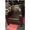 Image 1 : BROWN LEATHERETTE ARM CHAIRS