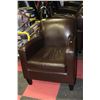 Image 1 : BROWN LEATHERETTE ARM CHAIRS