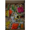 Image 1 : BOX OF PARROT ACTIVITY TOYS