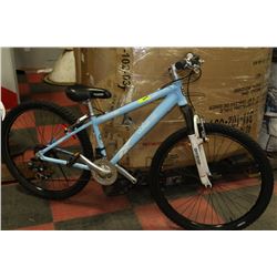 REEBOK LADIES 21 SPEED FRONT SUSPENSION MOUNTAIN