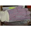 Image 1 : 5 BUNDLES OF WORK GLOVES