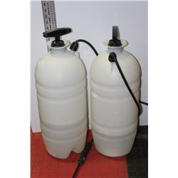 2 CLEANER CANISTERS FOR SPRAYING
