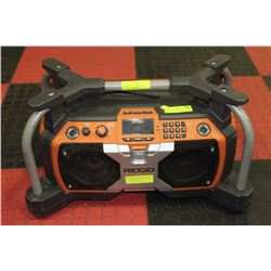 RIDGID JOBSITE BATTERY CHARGER, RADIO (IPOD PLAYER