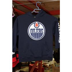 USED CHILDRENS OILERS HOODIE - SIZE 6X
