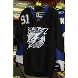 USED TAMPA BAY STAMKOS 91 SIZE 52 JERSEY