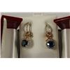 Image 1 : PAIR OF 14 KT WHITE AND ROSE GOLD BLUE DIAMOND