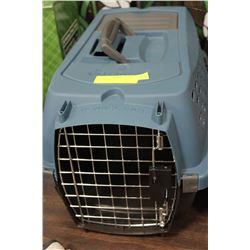 PET CARRIER FOR SMALL DOG OR CAT
