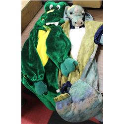 CHILD'S HALLOWEEN COSTUMES X2