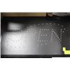 Image 1 : OPEN, LIGHT UP SIGN