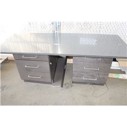 GRANITE TOP DESK  MUST BE REMOVED BY MONDAY 6PM