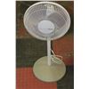 Image 1 : HOLMES FLOOR FAN