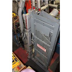 CROWN RIVER VAN MOUNT WHEELCHAIR LIFT - USED