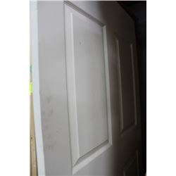 WOOD DOOR  FLOOR GETS CHOICE/ ONLINE IS AS THEY