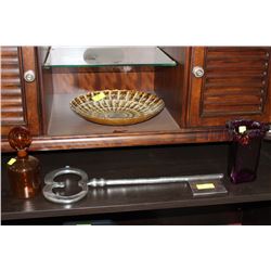 SHOWHOME LARGE METAL KEY SOLD WITH PURPLE FLUTED