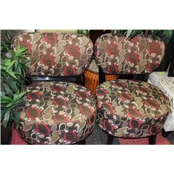 SHOWHOME ABSTRACT CHAIR X2