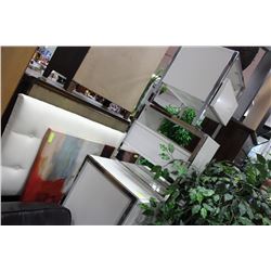 WHITE 5 DRAWER CHEST OF DRAWERS WITH 2