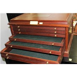 WOOD CASE WITH PULLOUT DRAWERS FOR COLLECTIBLE