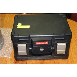 HONEYWELL SAFE ( NO KEY)
