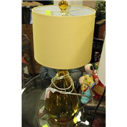SHOWHOME AMBER GLASS LAMP