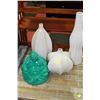 Image 1 : SHOWHOME 3 PC WHITE VASE SOLD WITH GREEN BUDDHA