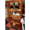 Image 1 : SHOWHOME WOOD 5'6" SHELF