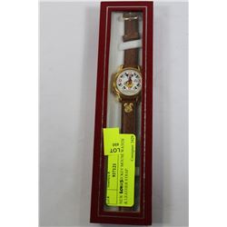 NEW LORUS MICKEY MOUSE WATCH & LEATHER STRAP