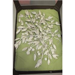 SET OF 3 SHOWHOME FLORAL WALL HANGINGS