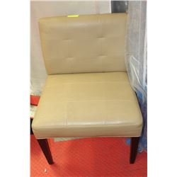 LIGHT BROWN LEATHER SIDE CHAIR