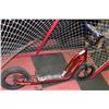 Image 1 : RED SCOOTER