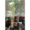 Image 1 : ASST SHOWHOME ARTIFICIAL PLANTS X2
