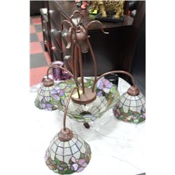 4 SHADE STAIN GLASS STYLE CHANDALIER