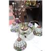 Image 1 : 4 SHADE STAIN GLASS STYLE CHANDALIER