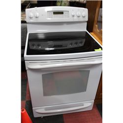 GE PROFILE WHITE CERAMIC TOP STOVE