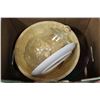 Image 1 : BOX OF HOUSEHOLD BOWL PLATES ETCS