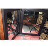 Image 1 : SET OF 2 DECORATIVE MIRRORS 24" X 30"