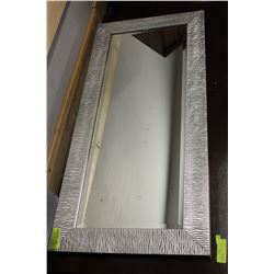 SHOWHOME CHROME TONE FRAMED MIRROR